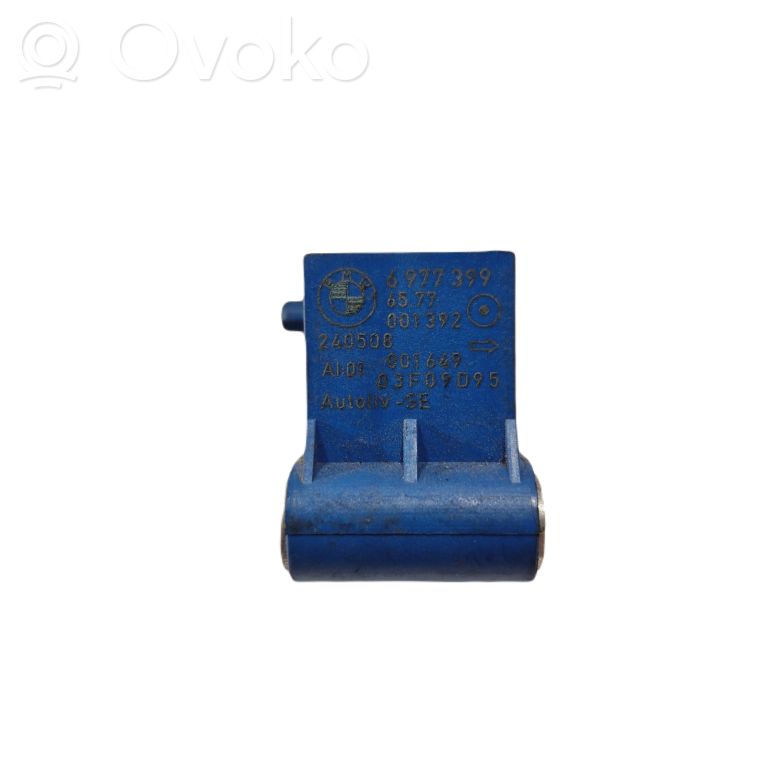 Airbag impact sensor