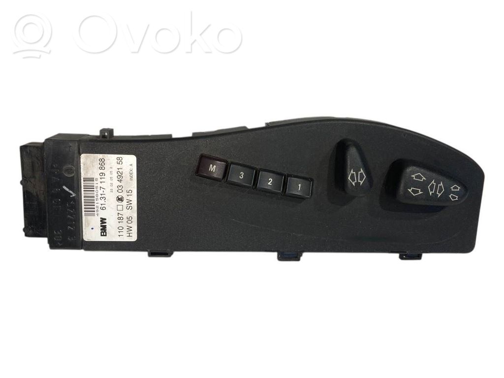 Seat adjustment switch(es)