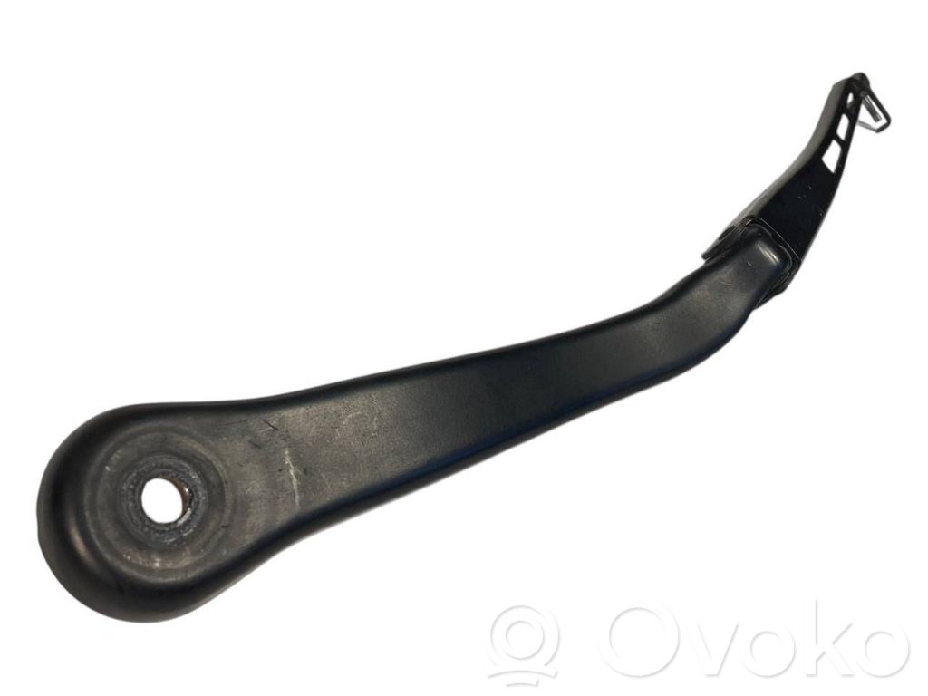 Windshield wiper arm