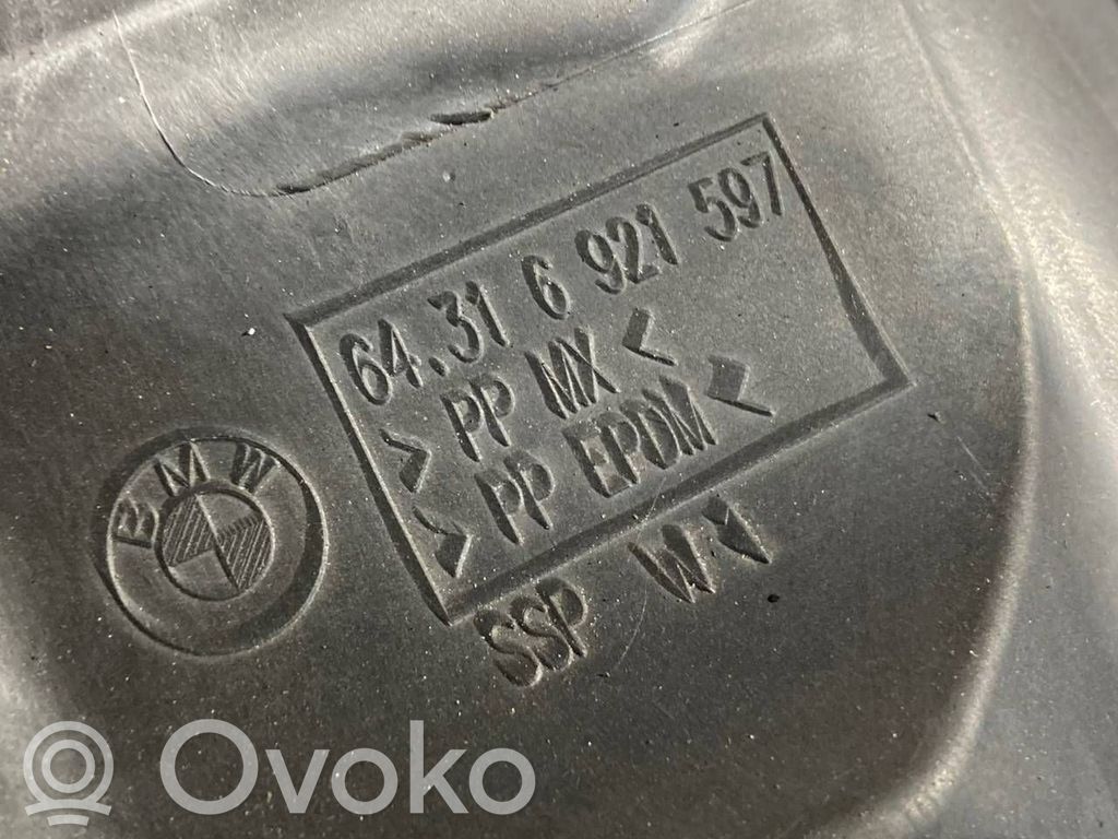 Gaisa mikrofiltra gaisvada daļa