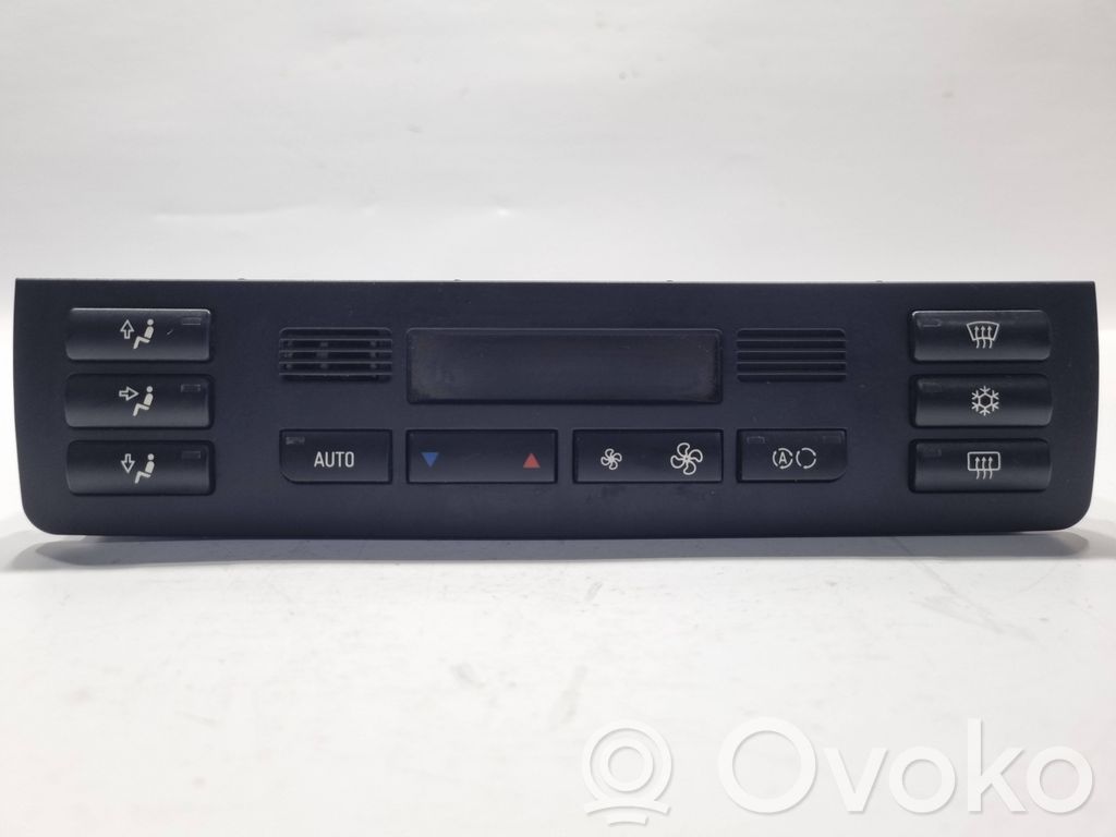 Air conditioning / climate control / interior heating control unit (in the passenger compartment)