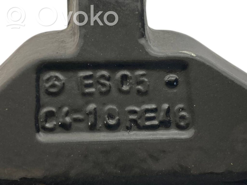 Задний верхний шарнир