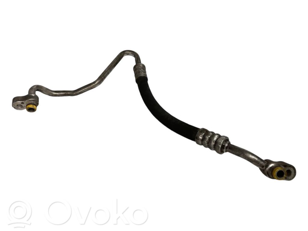 Air conditioner pipe(s) / hose(s)
