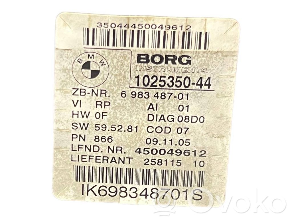 Speedometer (in the instrument panel)