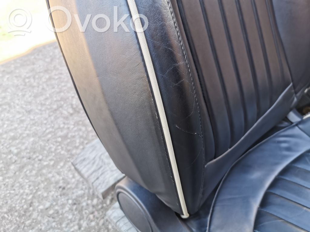 Комплект деталей интерьера