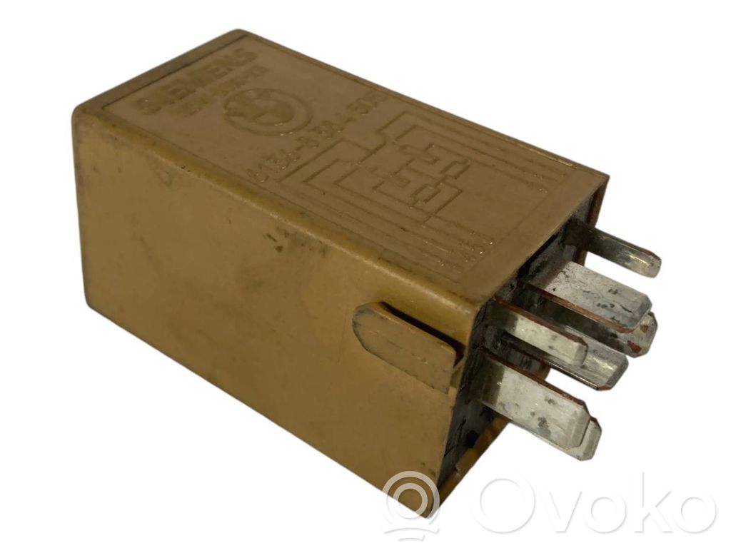 Window wiper relay
