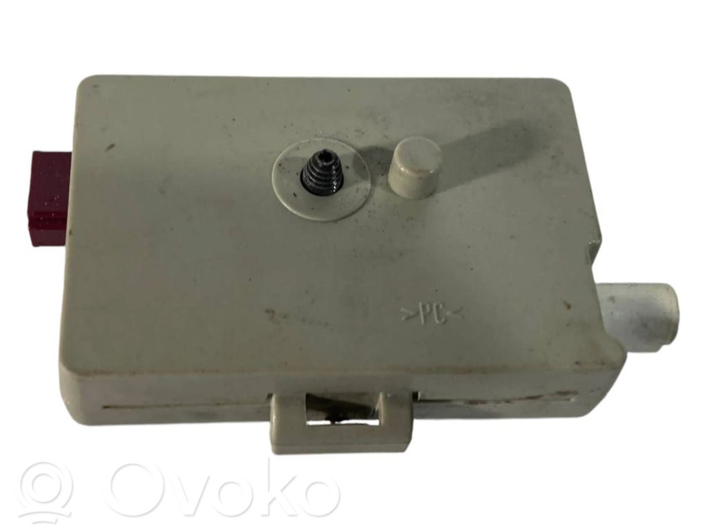 Antenna amplifier