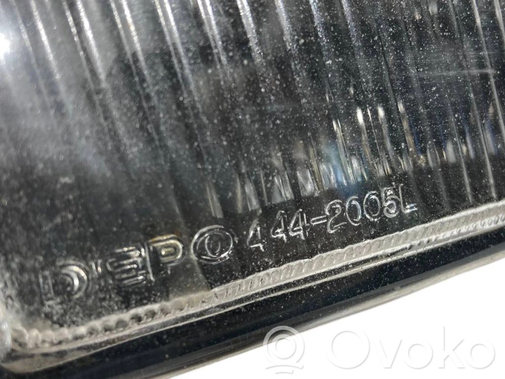 Передние противотуманные фары