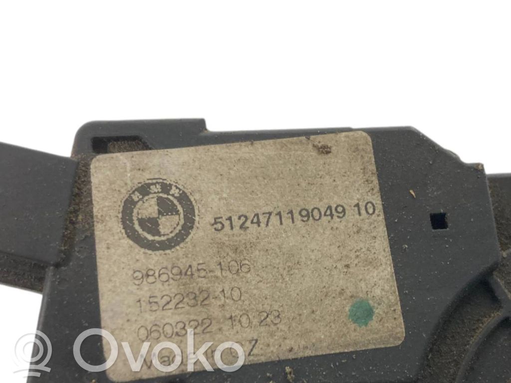 Rear cover lock
