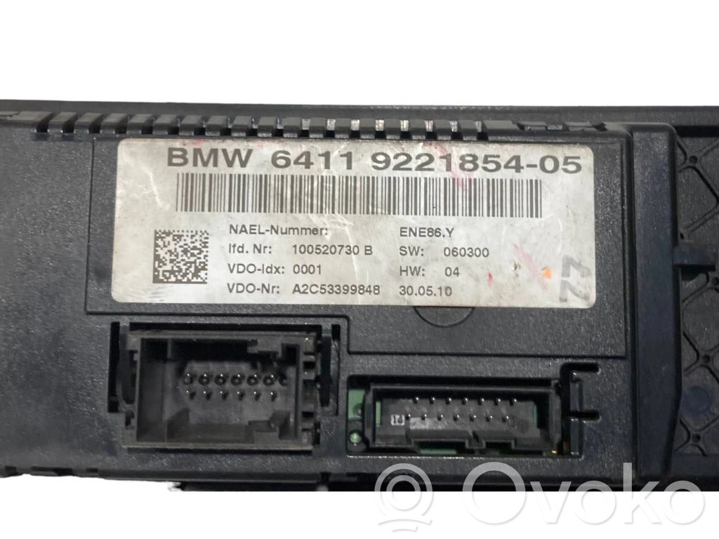 Gaisa kondicioniera / klimata kontroles / salona apsildes vadības bloks (salonā)