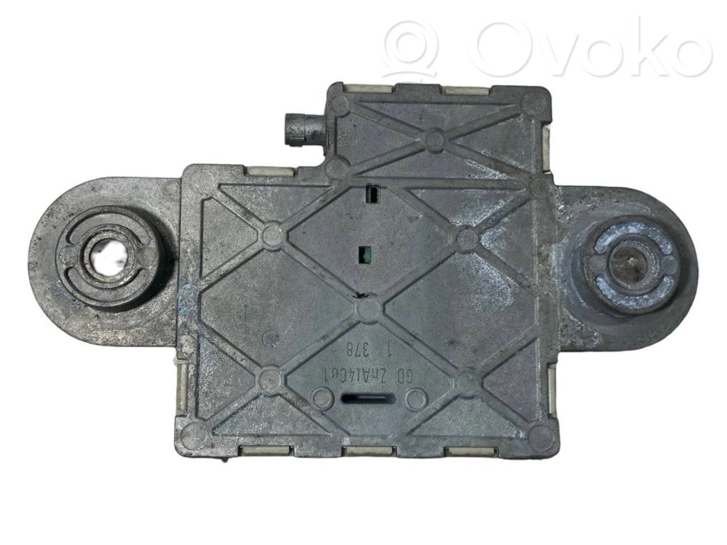 Antenna amplifier