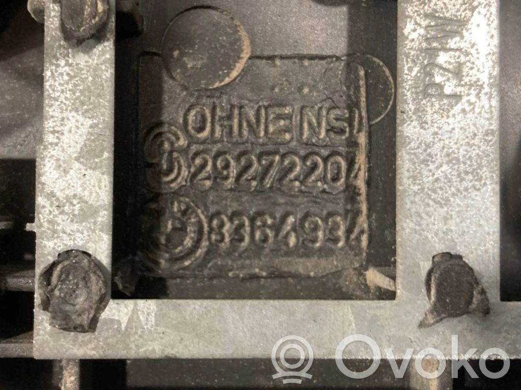 Aizmugures spuldzes vāka turētājs