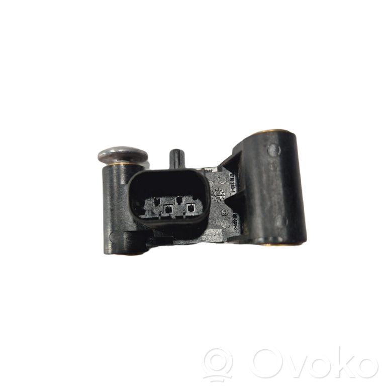 Airbag impact sensor