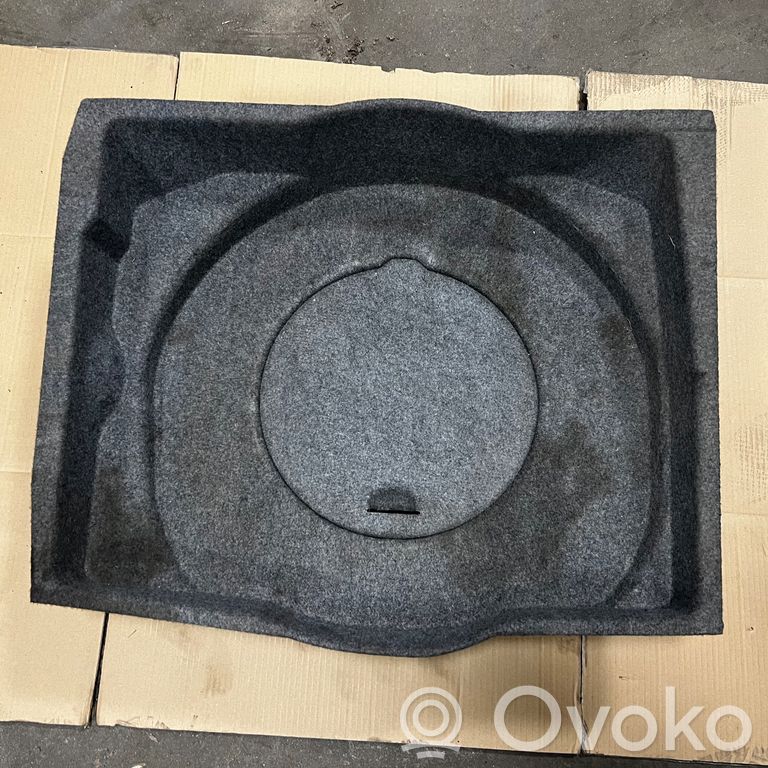 Spare wheel compartment trim