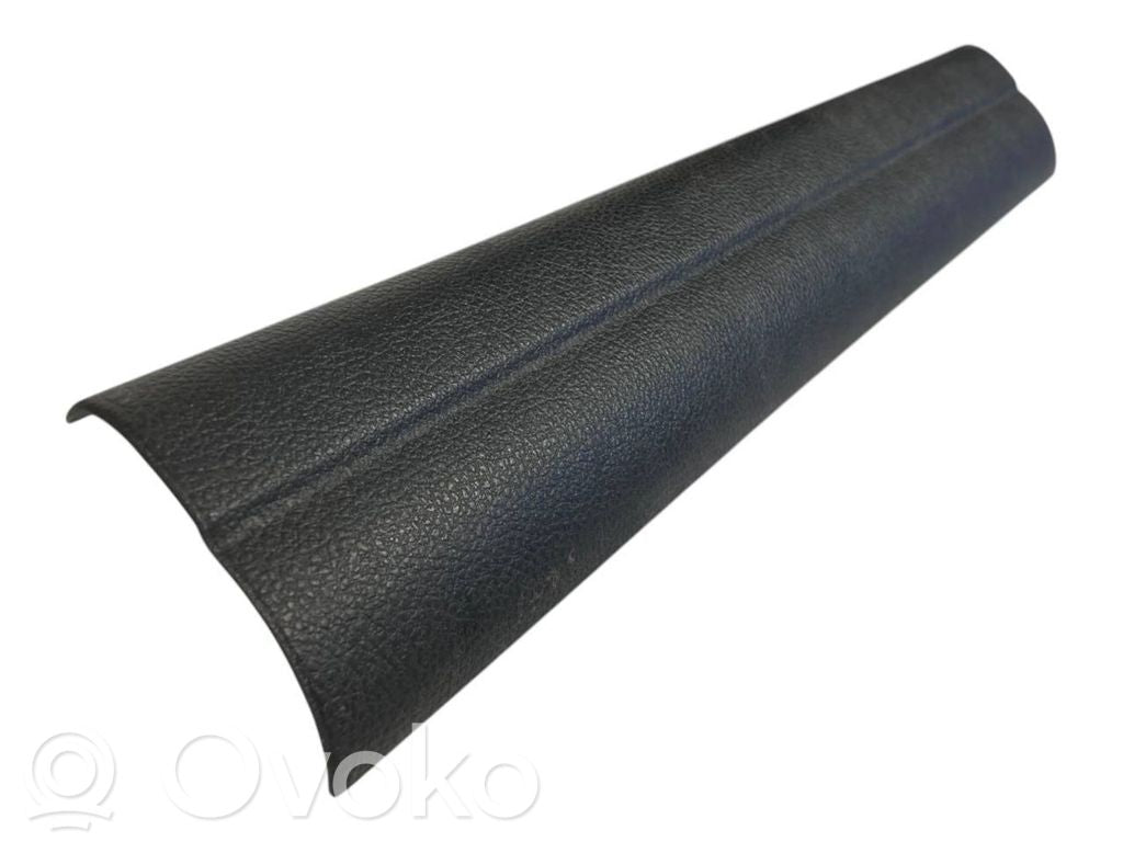 Front sill trim (inner)