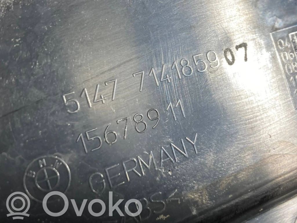 Cita veida bagāžnieka dekoratīvās apdares detaļa