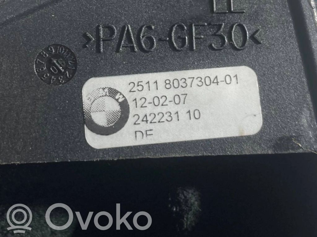 Ātrumu pārslēgšanas sviras dekoratīvā apdare (āda, uzgalis)
