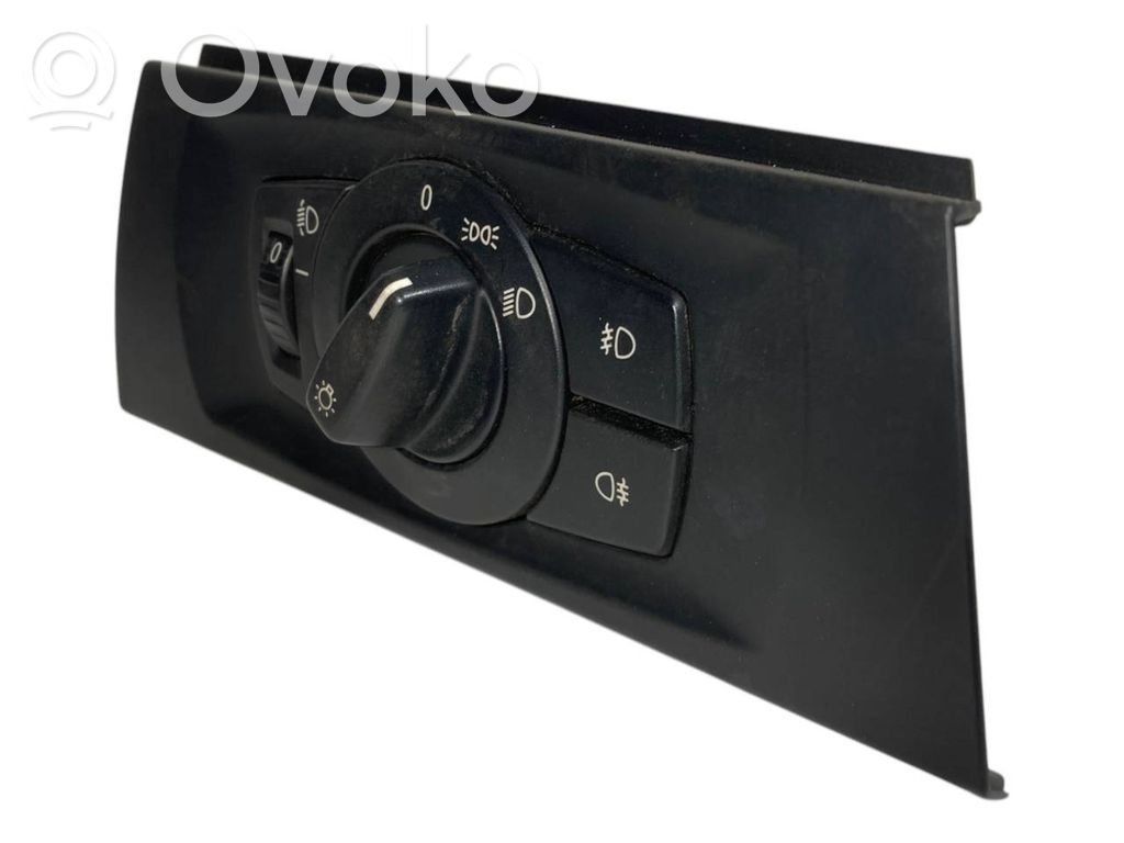 Headlight switch