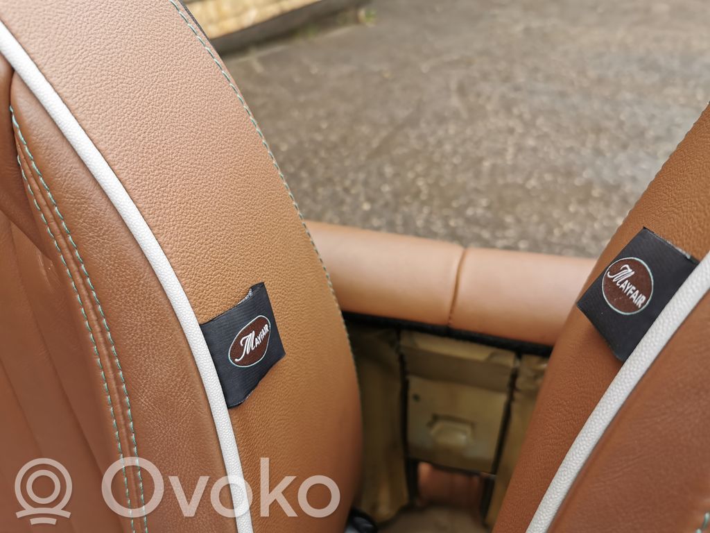 Salona daļu komplekts