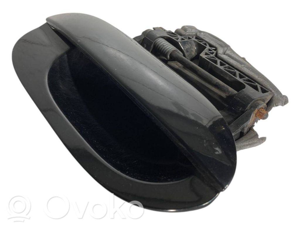 External opening handle