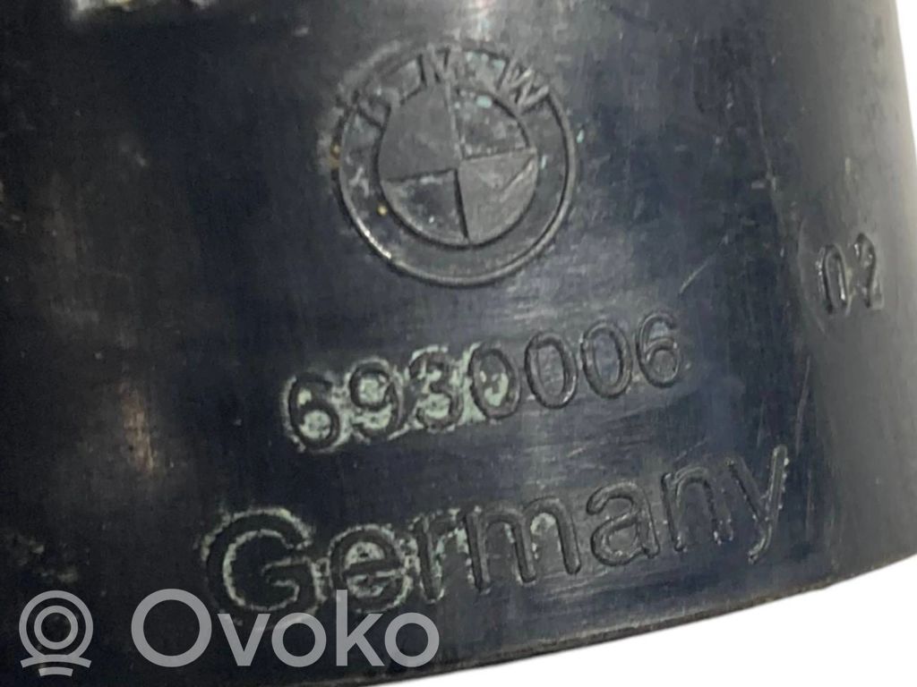 Cita veida salona detaļa