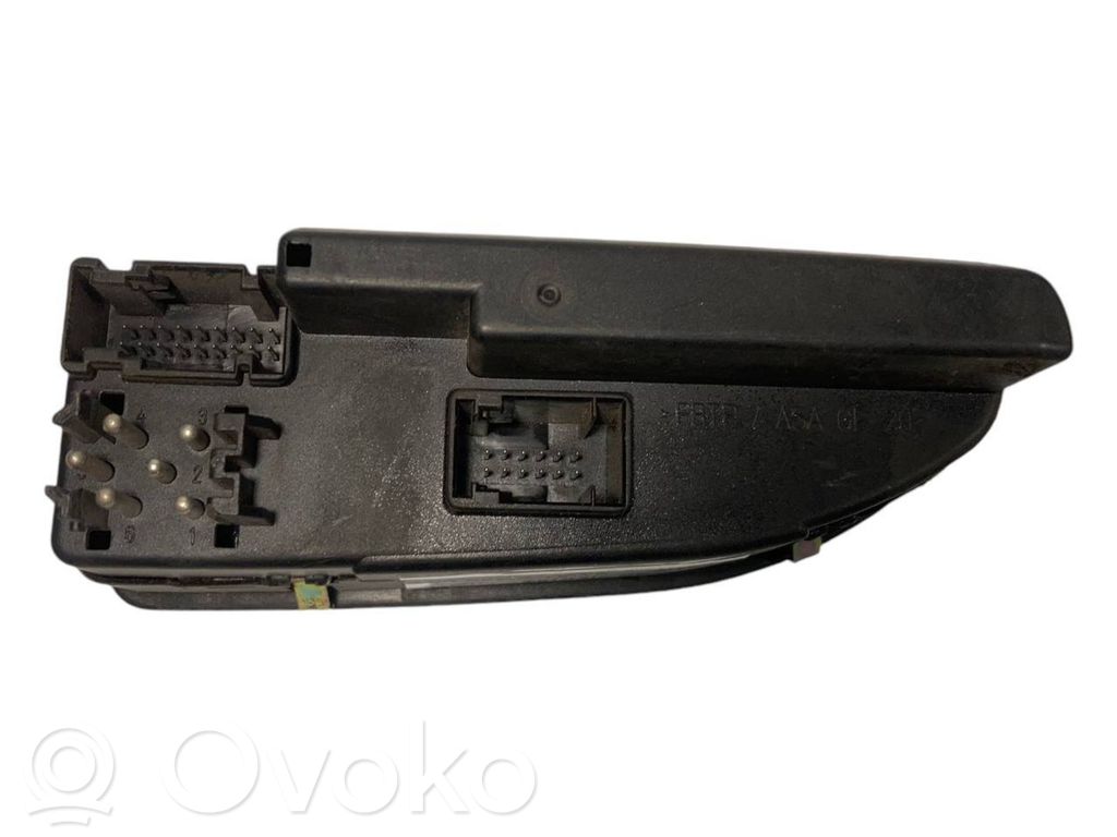 Elektrisko logu slēdzis