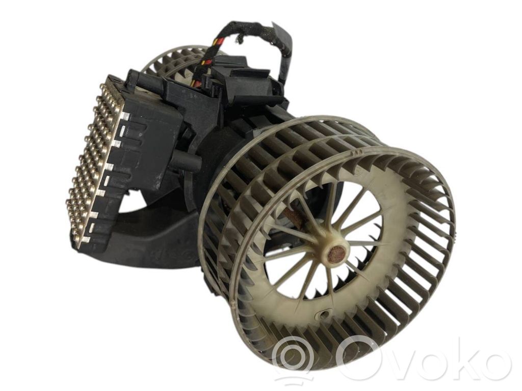 Mazā radiatora ventilators