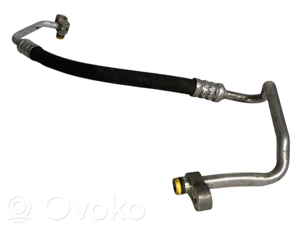 Air conditioner pipe(s) / hose(s)