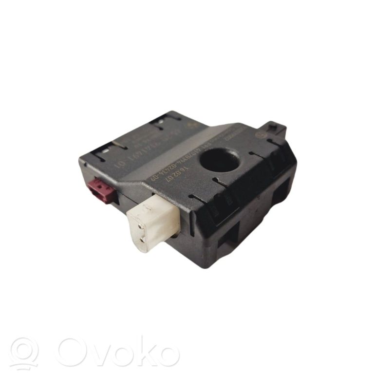 Antenna amplifier