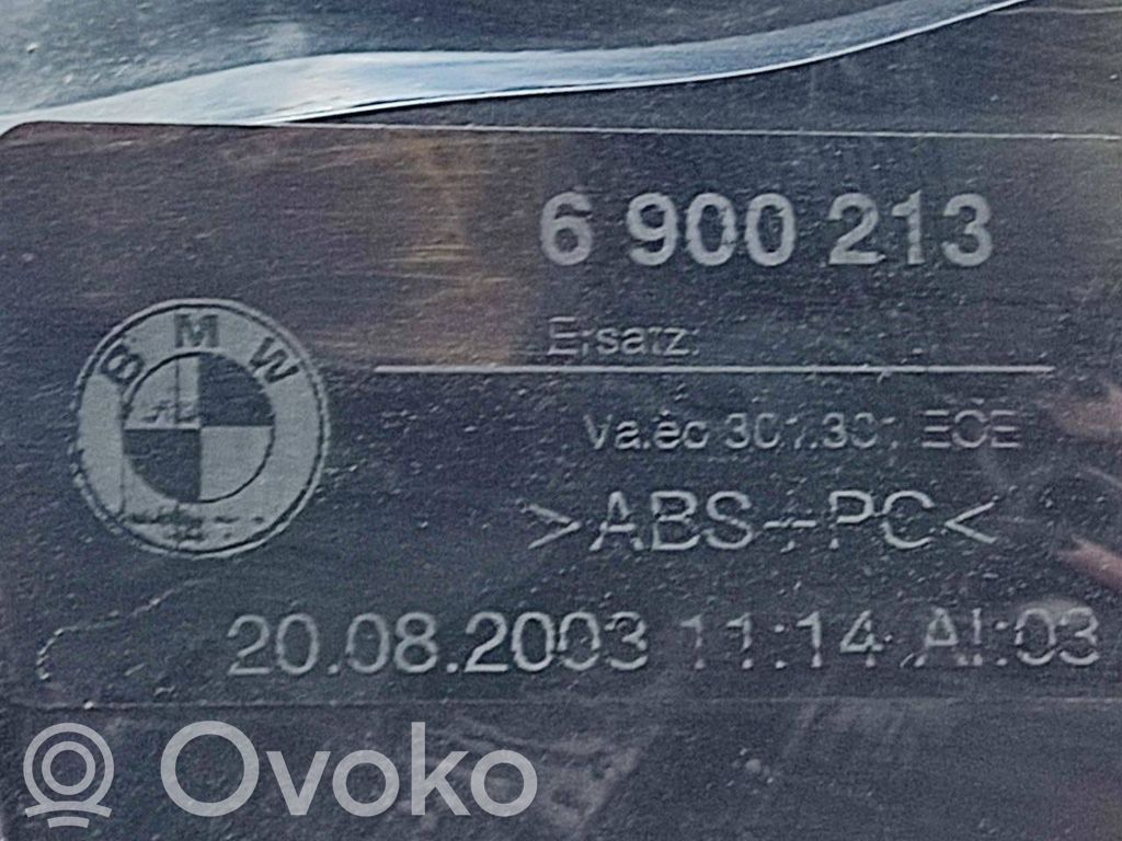 Aizmugurējais lukturis virsbūvē