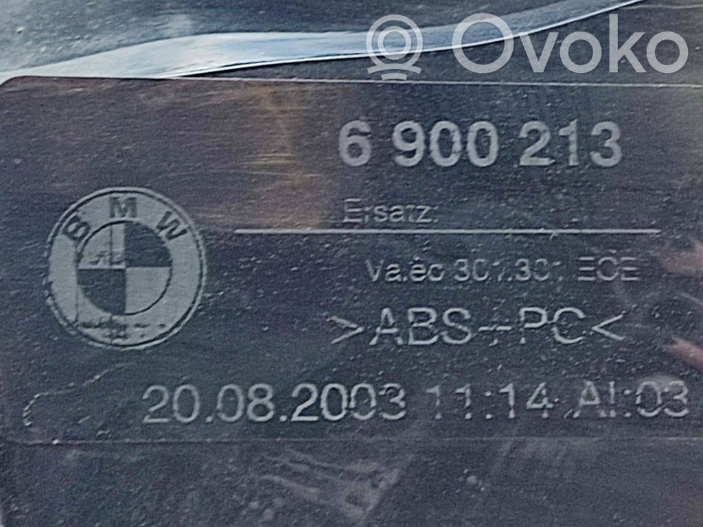 Aizmugurējais lukturis virsbūvē