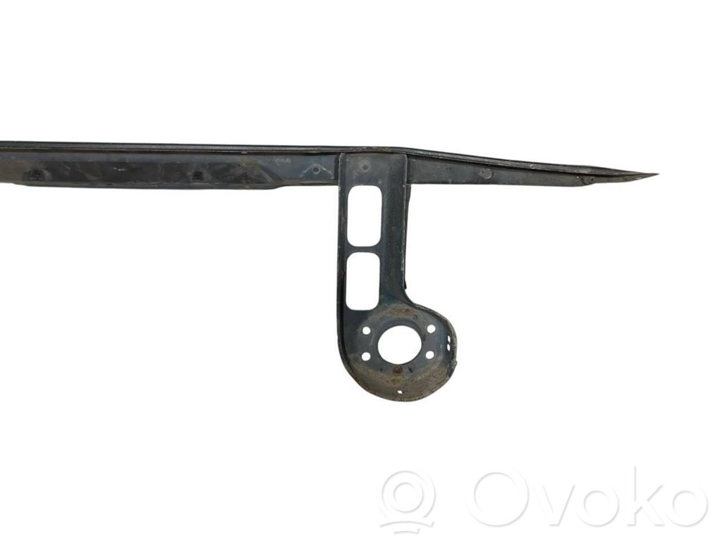 Radiatoru paneļa turētājs (televizora)