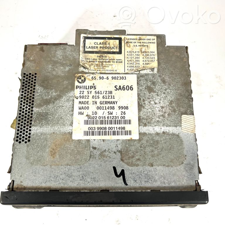 Navigation (GPS) system CD/DVD reader