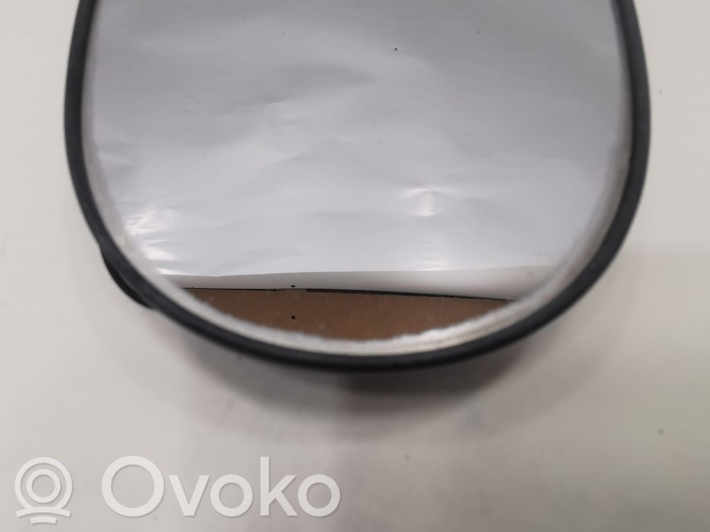 Зеркальное стекло