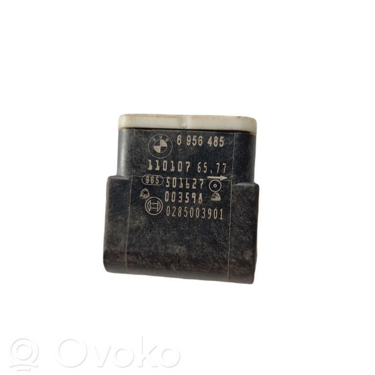 Airbag impact sensor