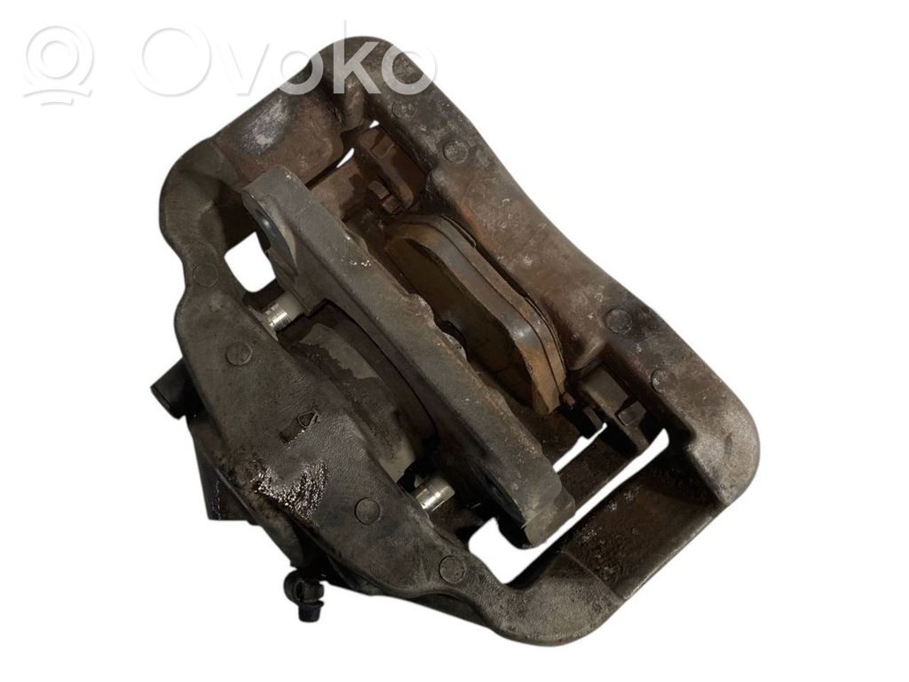 Передний суппорт