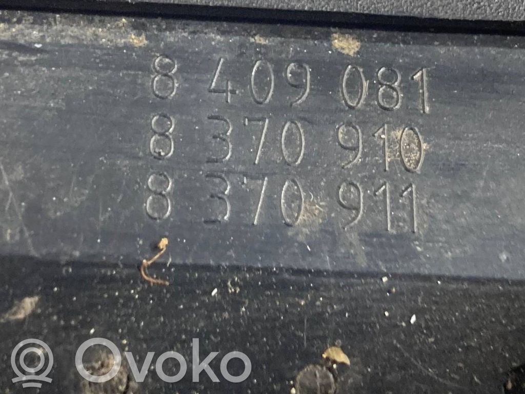 Aizmugurējā gaisa - ventilācijas reste