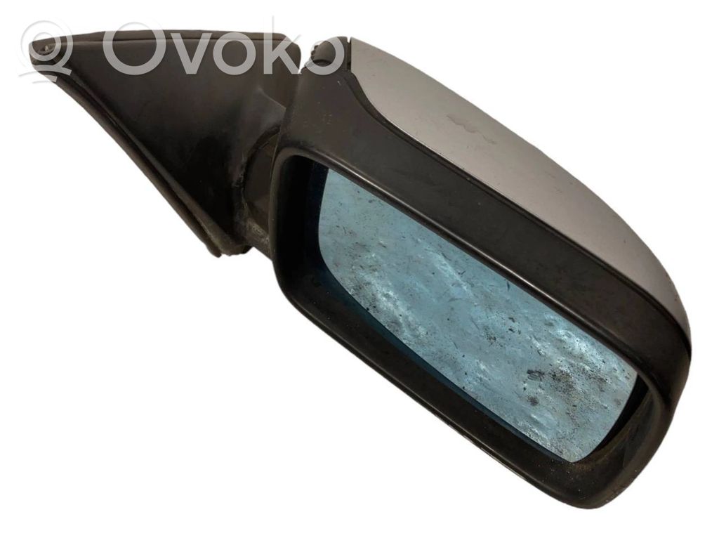 Mirror (electrically controlled)