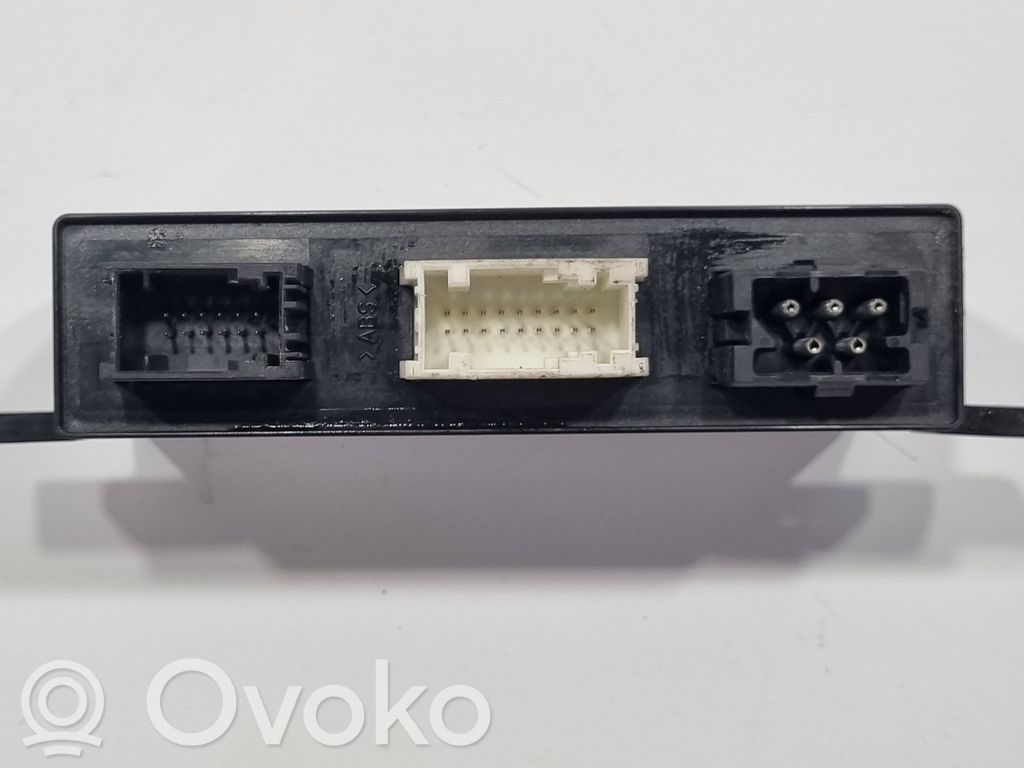 Durvju vadības bloks