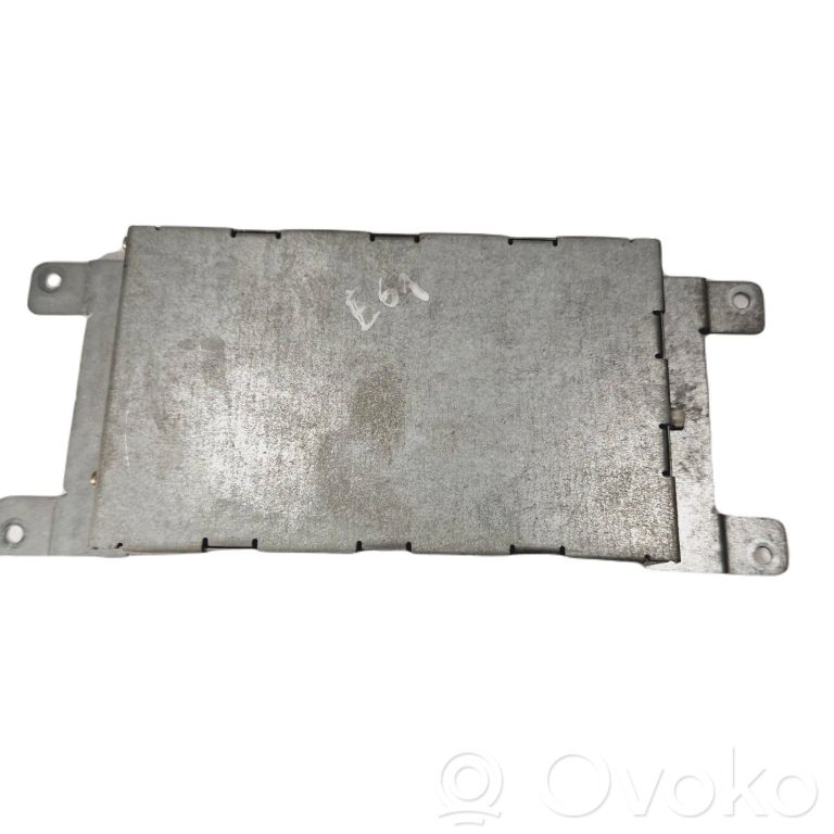 Antenna amplifier
