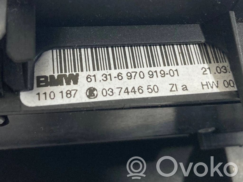 Klimata kontrole / mazā radiatora vadības dekoratīvā apdare