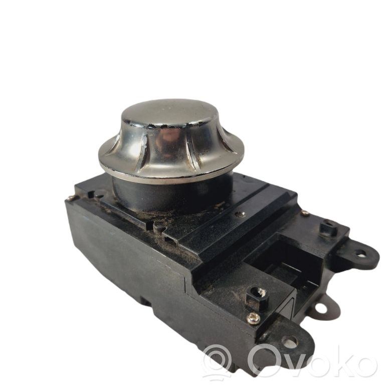 Multifunction control switch/button