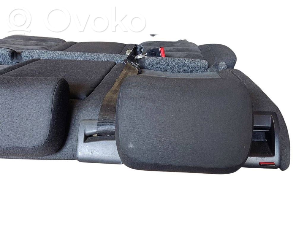 Sēdekļu komplekts