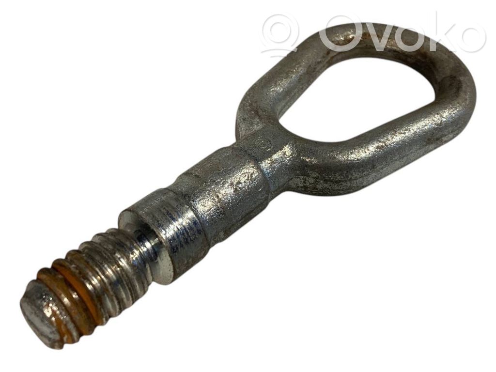 Towing hook