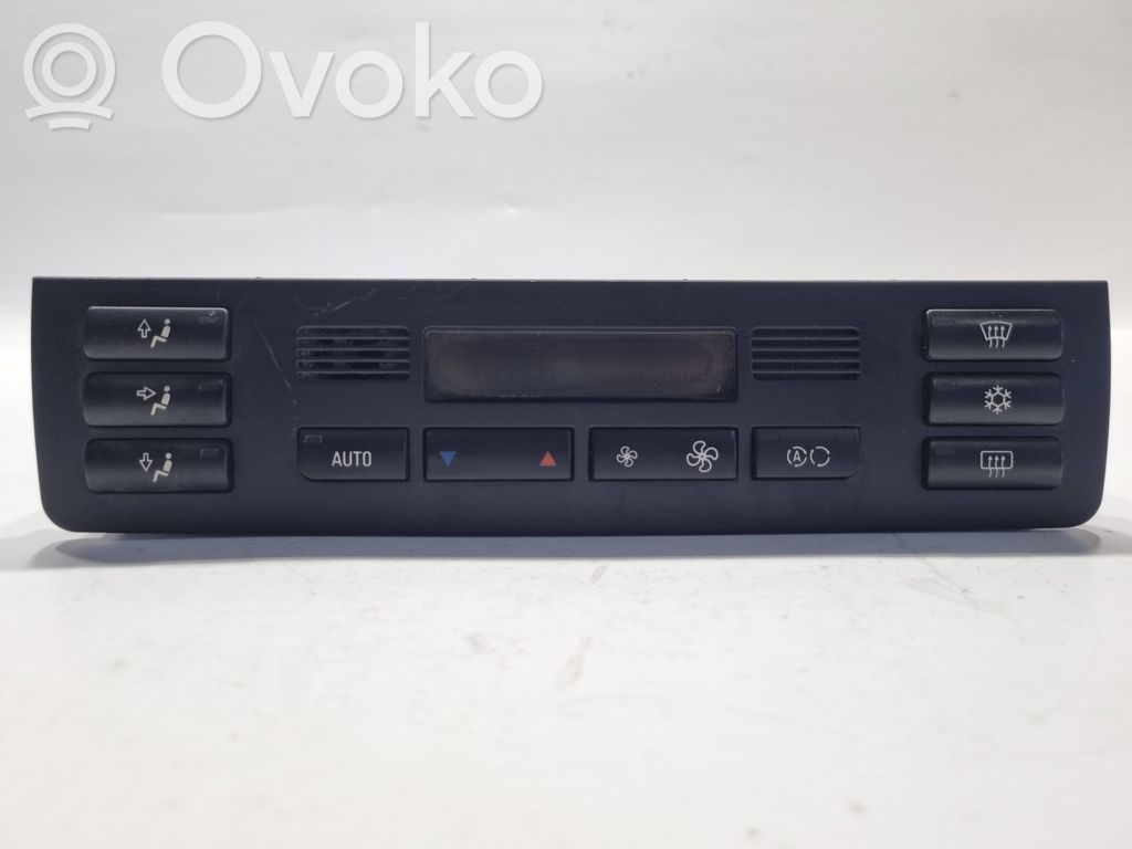 Air conditioning / climate control / interior heating control unit (in the passenger compartment)