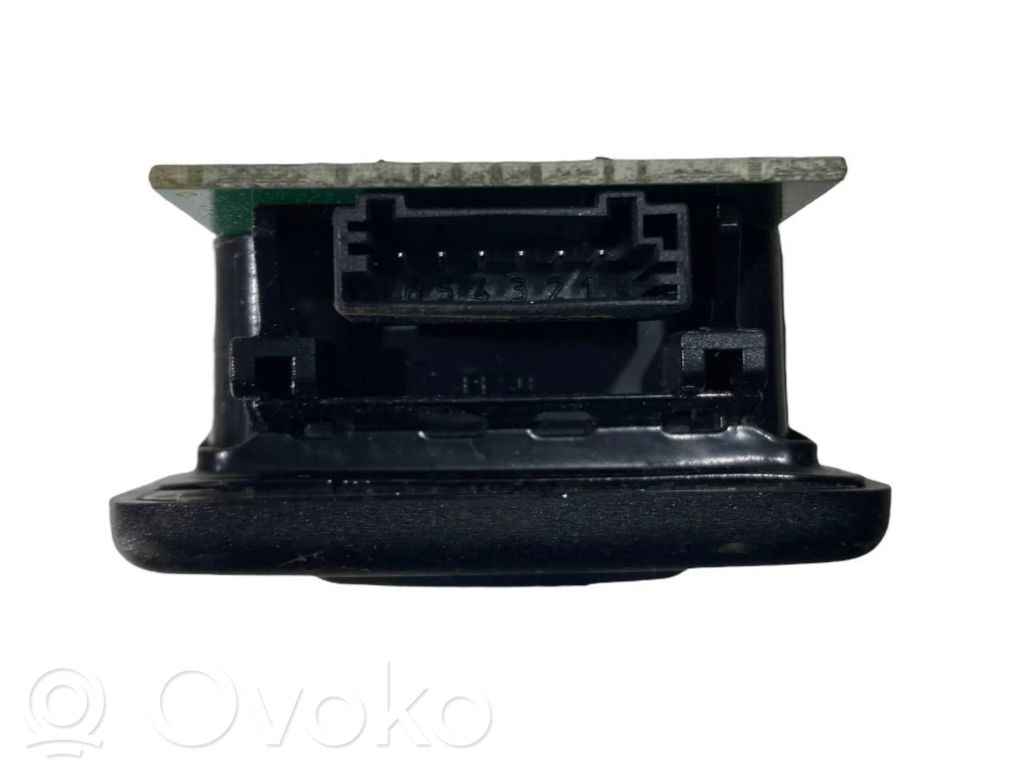 Aizmugurējo vietu apgaismojums