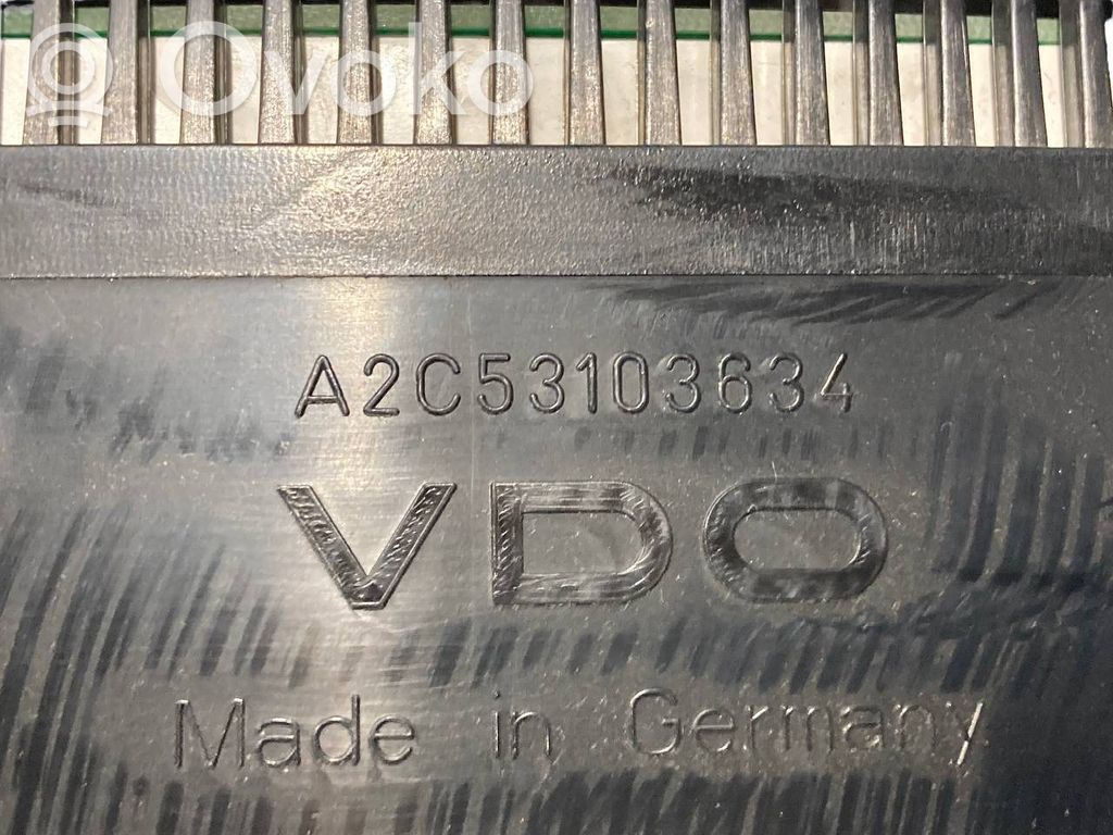 Spidometrs (instrumentu panelī)