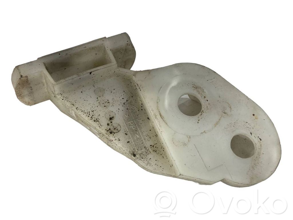 Front bumper holder