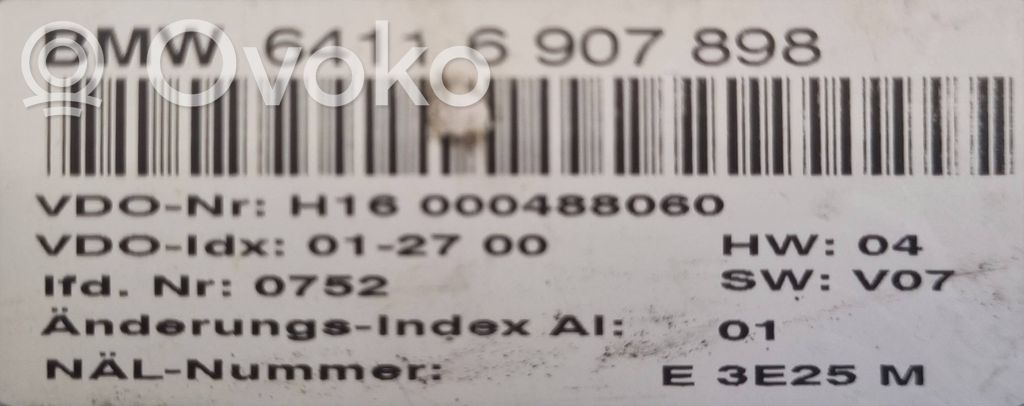 Gaisa kondicioniera / klimata kontroles / salona apsildes vadības bloks (salonā)