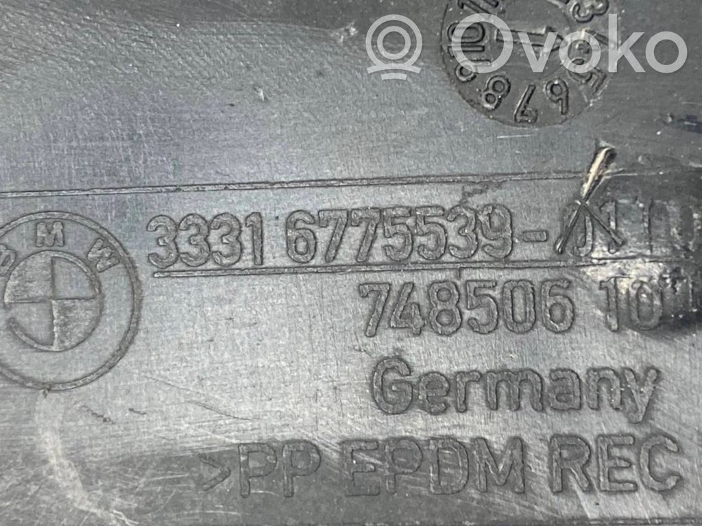 Apakšas aizsargs šasijas aizmugurējā daļā